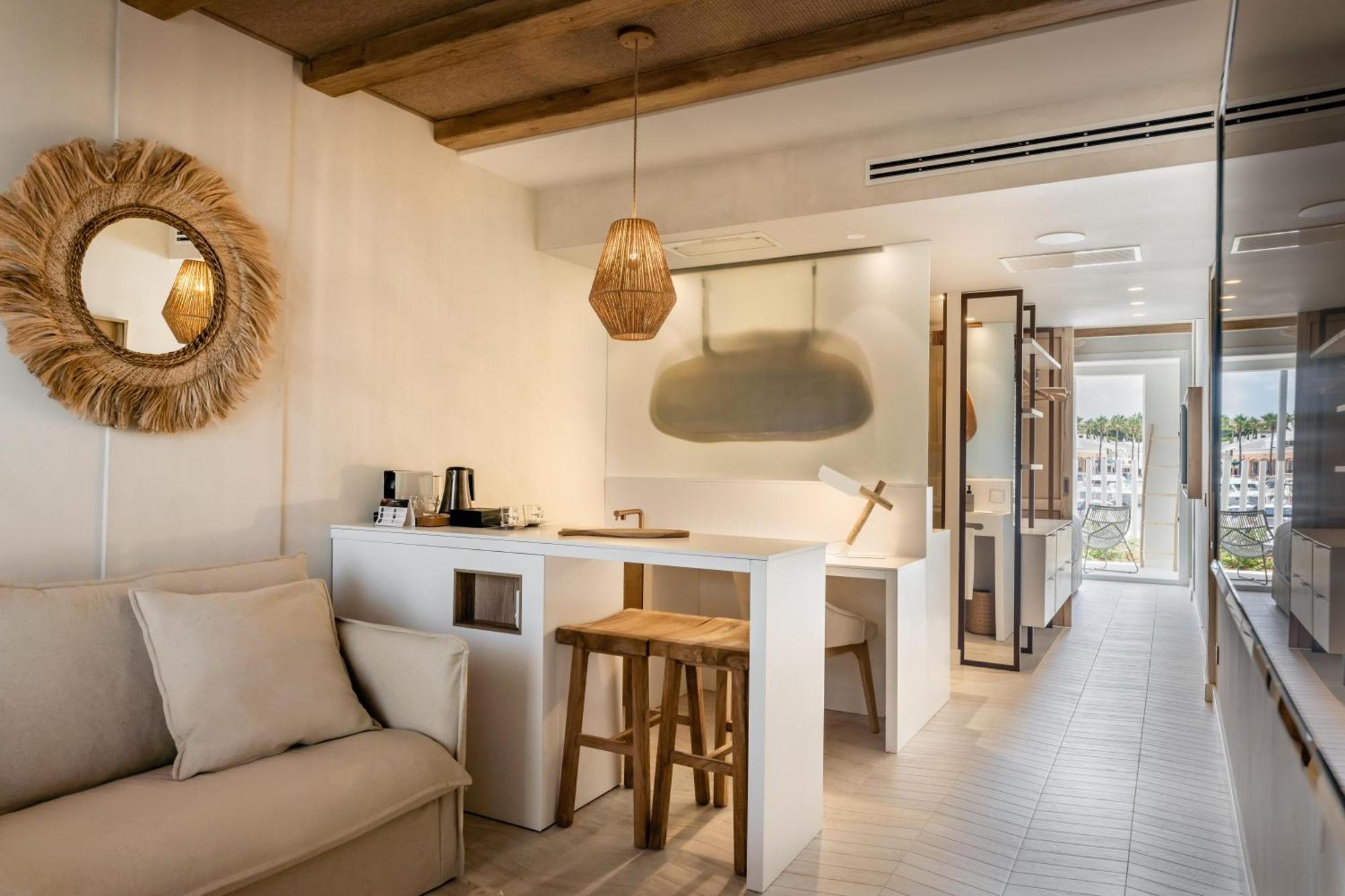 Lago Resort Menorca - Suites Del Lago Adults Only Cala en Bosch Zewnętrze zdjęcie
