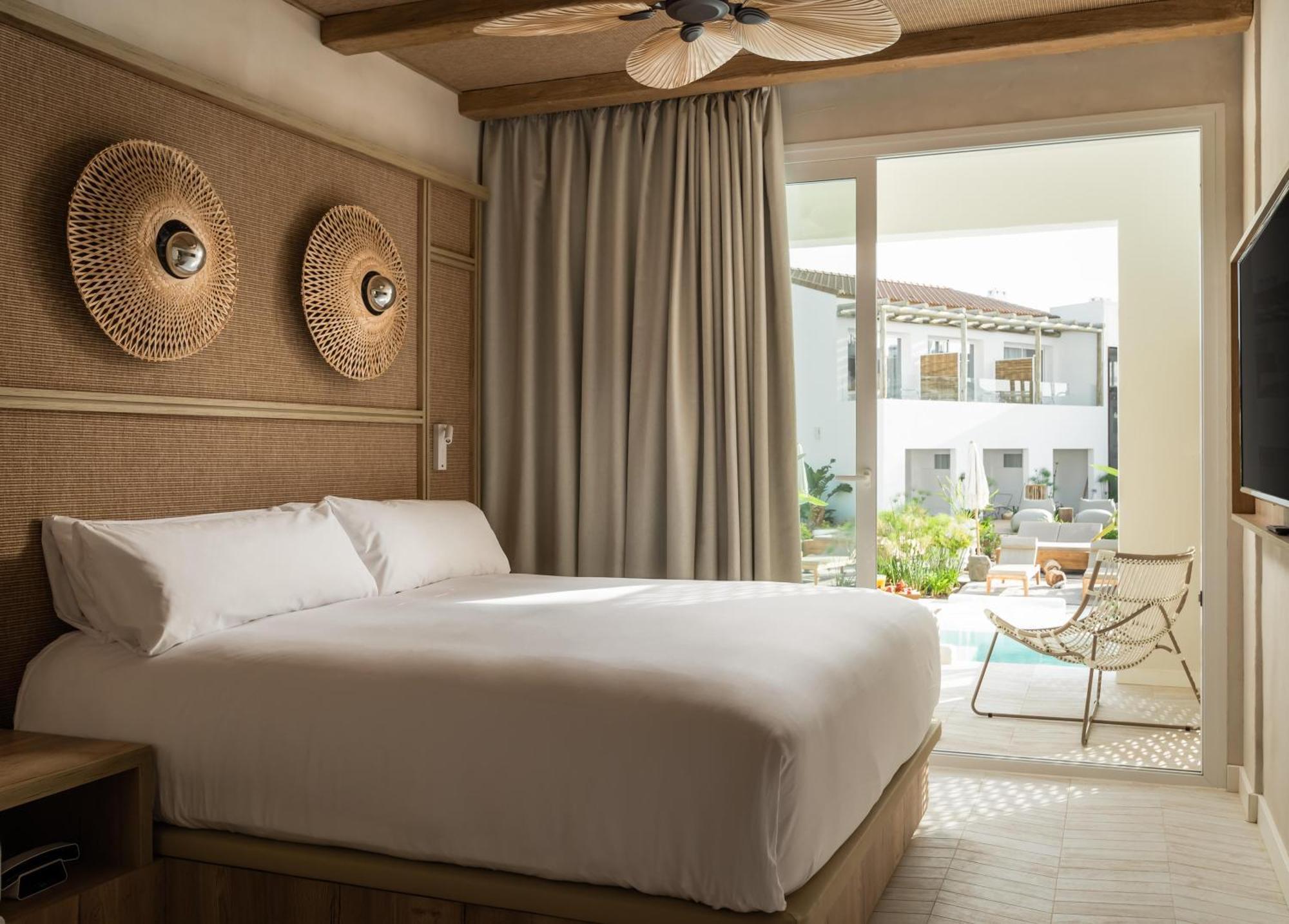 Lago Resort Menorca - Suites Del Lago Adults Only Cala en Bosch Zewnętrze zdjęcie